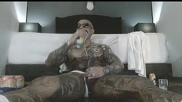 danilog515 online show from 09-29-25, 12:06