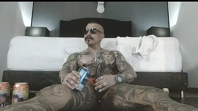 danilog515 online show from 09-21-25, 02:39