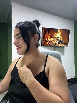 Snapshot of pareja_curiosa19 chatting on 05-16-26, 10:09 pareja curiosa19 online show from 05-16-26, 10:09