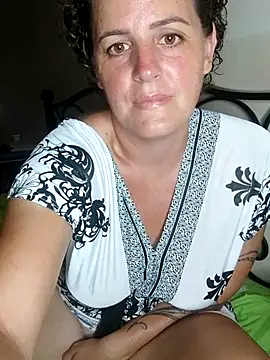 emiliemilf online show from 02-22-26, 07:44