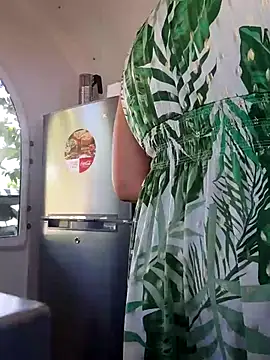 emiliemilf online show from 03-01-26, 07:47