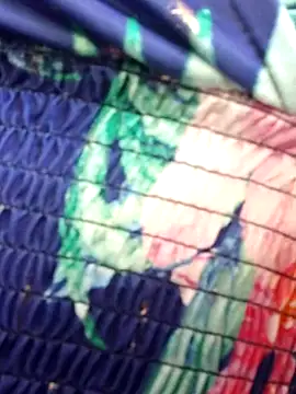 emiliemilf online show from 04-17-26, 05:49