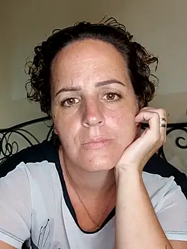 emiliemilf online show from 03-18-26, 06:38