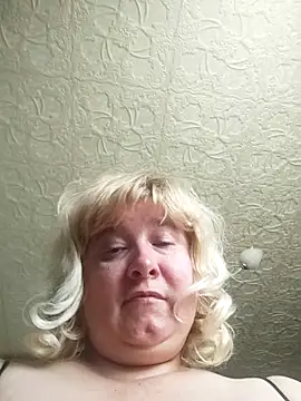 Snapshot of MerellinFicus chatting on 06-09-26, 04:19 MerellinFicus online show from 06-09-26, 04:19