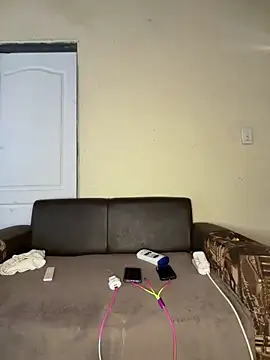 Snapshot of BigRound-Bootayy chatting on 02-07-26, 03:42 BigRound-Bootayy online show from 02-07-26, 03:42