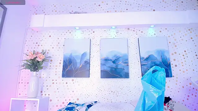 Andy Leex online show from 11-17-25, 08:24