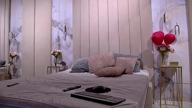 Snapshot of YourCass chatting on 03-21-25, 05:11 YourCass online show from 03-21-25, 05:11