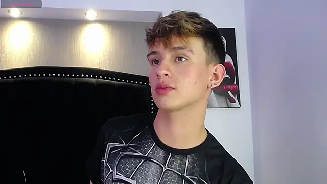 LiamWildx20 online show from 03-20-26, 11:17