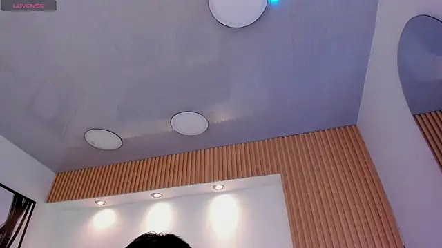 LiamWildx20 online show from 07-05-26, 04:30