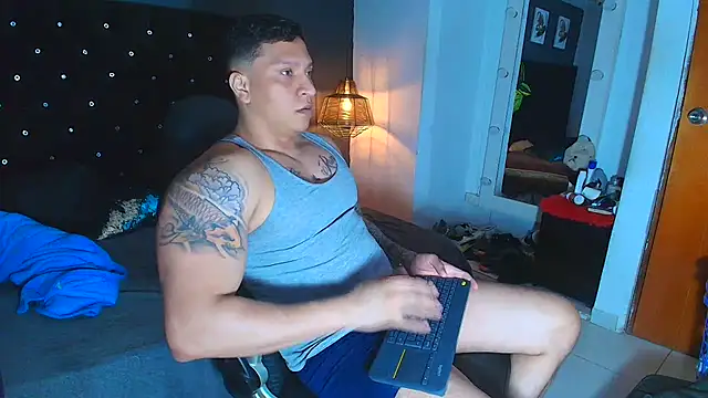 ethan dalton  online show from 11-22-25, 03:16