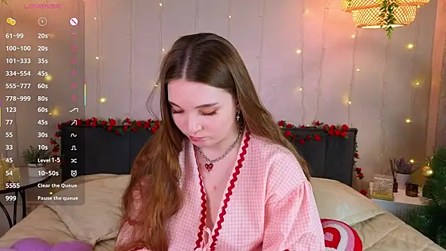 ConstanceHelms online show from 01-10-26, 05:03