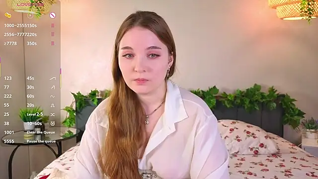 ConstanceHelms online show from 12-20-25, 05:21