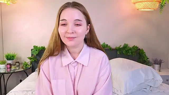 ConstanceHelms online show from 10-29-25, 05:06