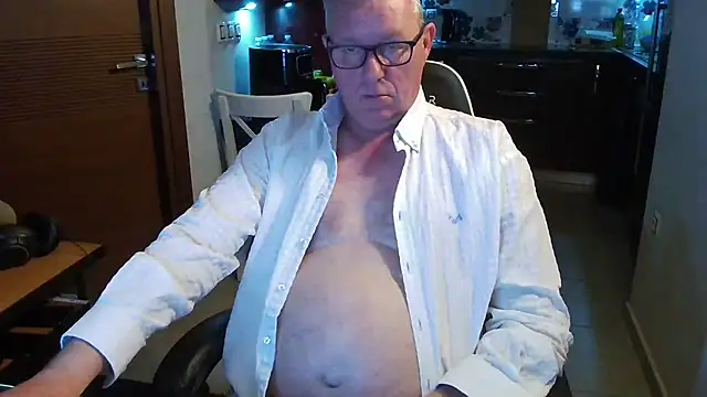 JamesBauer online show from 02-28-26, 04:34