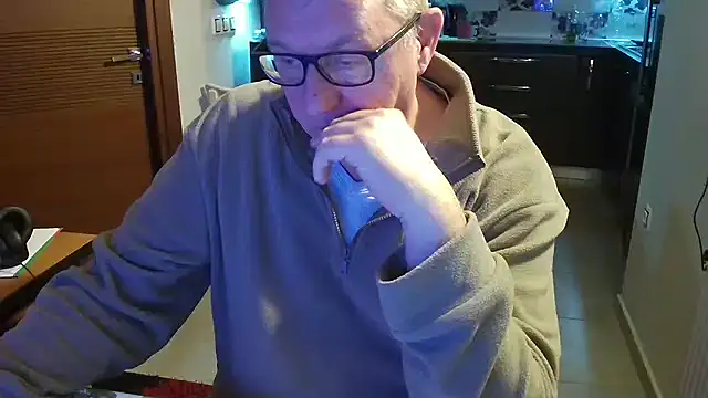 JamesBauer online show from 02-07-26, 04:09