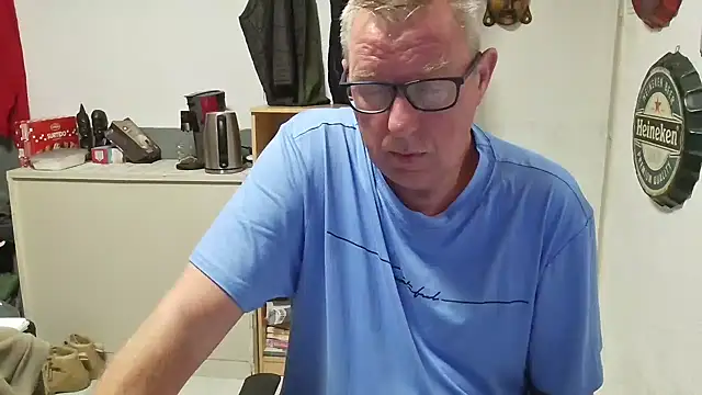 JamesBauer online show from 04-16-26, 04:35