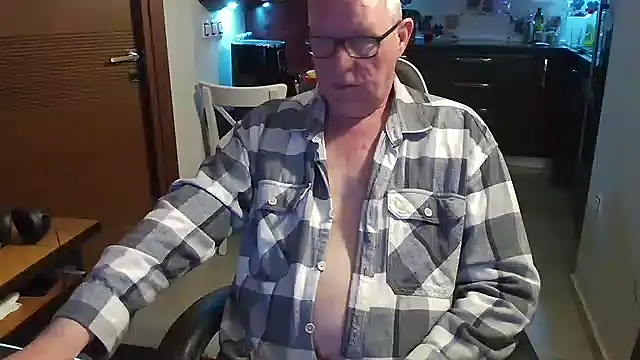 JamesBauer online show from 02-25-26, 05:07