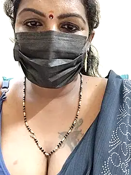 poojaa-rani online show from 03-17-25, 07:48