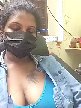 Snapshot of poojaa-rani chatting on 10-31-25, 05:09 poojaa-rani online show from 10-31-25, 05:09