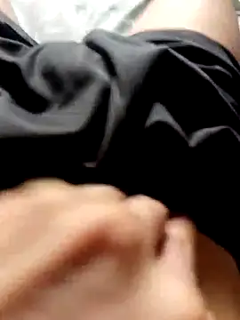 317894 online show from 10-10-25, 08:31