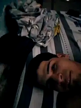 317894 online show from 10-19-25, 03:37