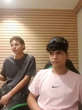 317894 online show from 03-21-26, 08:19