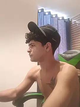 317894 online show from 04-01-26, 04:37