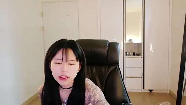 tangju7 online show from 12-01-25, 01:45