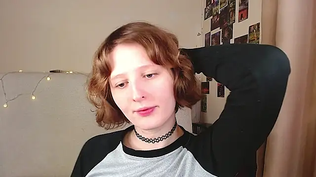 c0ralynx online show from 11-12-25, 07:56