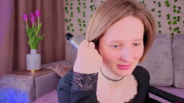 c0ralynx online show from 03-10-26, 06:28