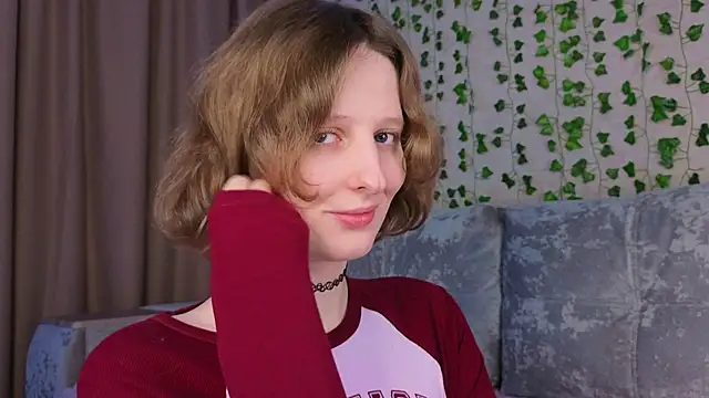 c0ralynx online show from 12-15-25, 06:25