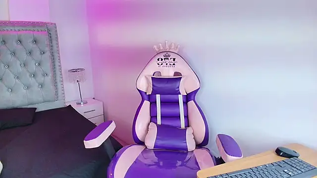 Lia adamsss online show from 01-15-26, 03:43