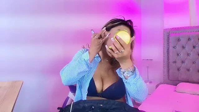 Lia adamsss online show from 05-16-26, 03:49