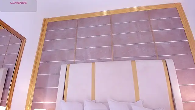 laurencarter1 online show from 04-14-26, 11:10