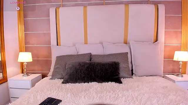 laurencarter1 online show from 04-07-26, 11:17