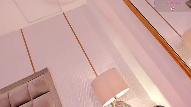 laurencarter1 online show from 10-20-25, 03:41