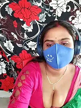 Snapshot of hotshilpa chatting on 03-19-25, 07:18 hotshilpa online show from 03-19-25, 07:18