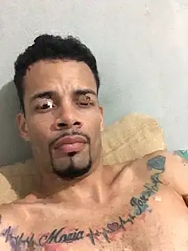HenriquePhn online show from 07-25-26, 03:03