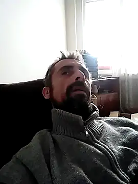 AwakeBunk7 online show from 10-26-25, 08:04