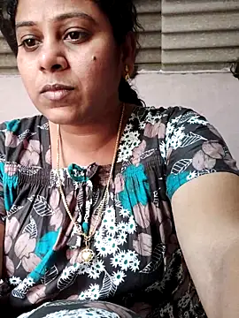 JENNIFERtamil online show from 12-21-25, 07:43