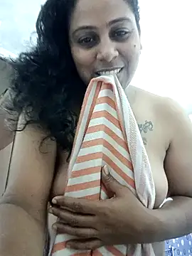 JENNIFERtamil online show from 02-28-26, 08:47