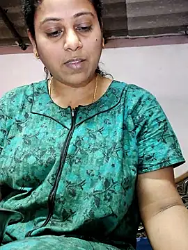 JENNIFERtamil online show from 02-17-26, 07:38