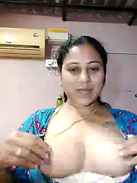 Snapshot of JENNIFERtamil chatting on 03-22-26, 07:43 JENNIFERtamil online show from 03-22-26, 07:43