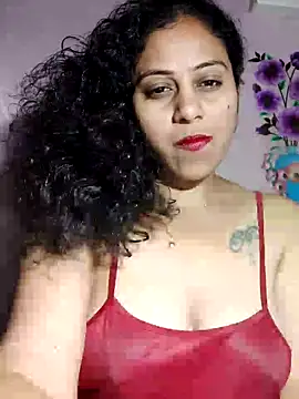 Snapshot of JENNIFERtamil chatting on 04-03-26, 07:42 JENNIFERtamil online show from 04-03-26, 07:42