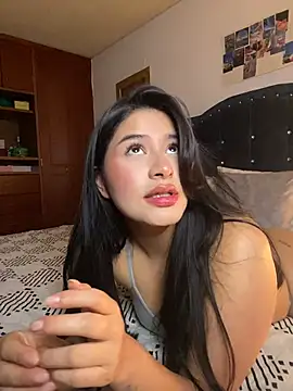 andrea gomes  online show from 03-26-26, 08:23