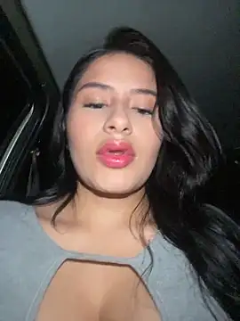 andrea gomes  online show from 03-05-26, 06:32