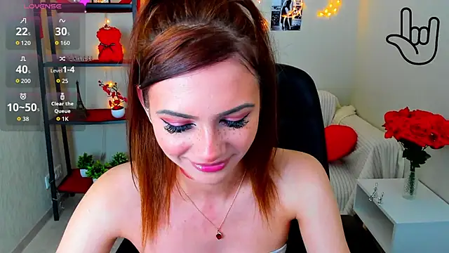 Kitti   online show from 07-23-26, 01:19