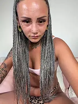 xxveraa vibe online show from 06-30-26, 10:21