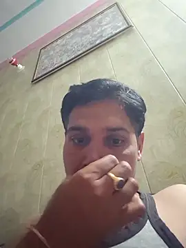 johnny8731 online show from 04-06-26, 05:14