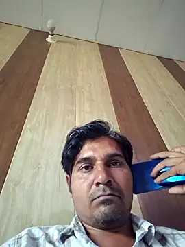 johnny8731 online show from 03-12-26, 06:06